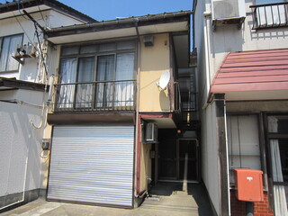 港町２丁目貸家Ⅱ